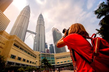 Torres Gêmeas Petronas sem fila e tour privado das dez maravilhas saindo de Kuala Lumpur